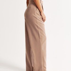 NEW Curve Love A&F Sloane Tailored Pant